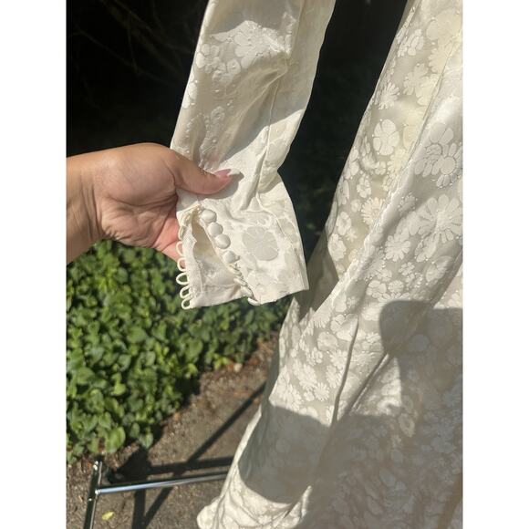 1960’s Wedding Dress Classy Flower Print Train Button Up Vintage Size Small - Picture 11 of 16